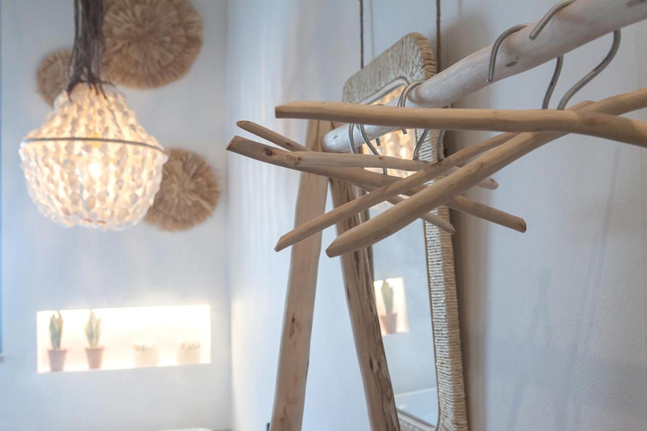 Nerea - Apulian Suite And Rooms Monopoli Exterior photo